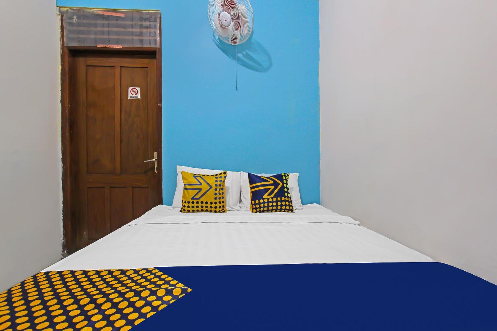 Spot On 91911 Rejeki Homestay Syariah Malioboro Γιογκιακάρτα Εξωτερικό φωτογραφία
