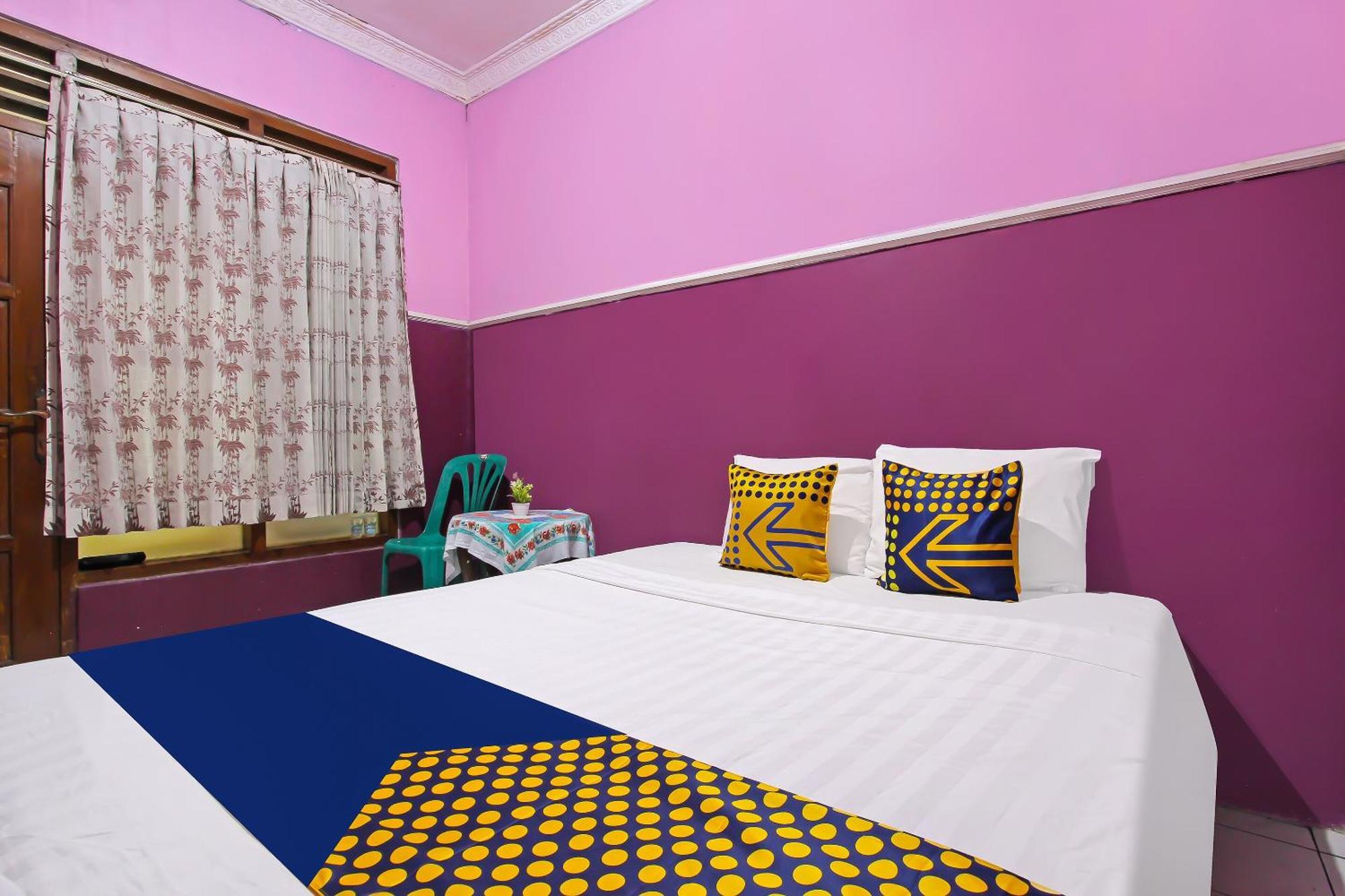Spot On 91911 Rejeki Homestay Syariah Malioboro Γιογκιακάρτα Εξωτερικό φωτογραφία